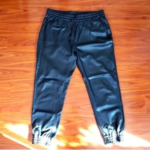 KENNETH COLE REACTION PU LEATHER JOGGER SIZE XL GREAT CONDITION
